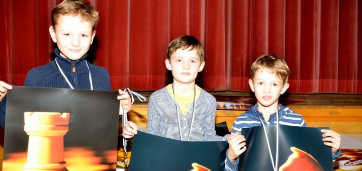 Siegerehrung: Enno, Linus und Philipp