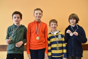 U12 Siegerehrung: Lucian Enno, Phlipp und Leonard (von links)